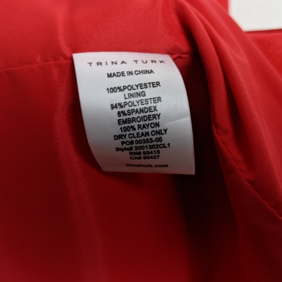 New Trina Turk Red Wave Scalloped Dress Size 2 - Picture 11 of 14